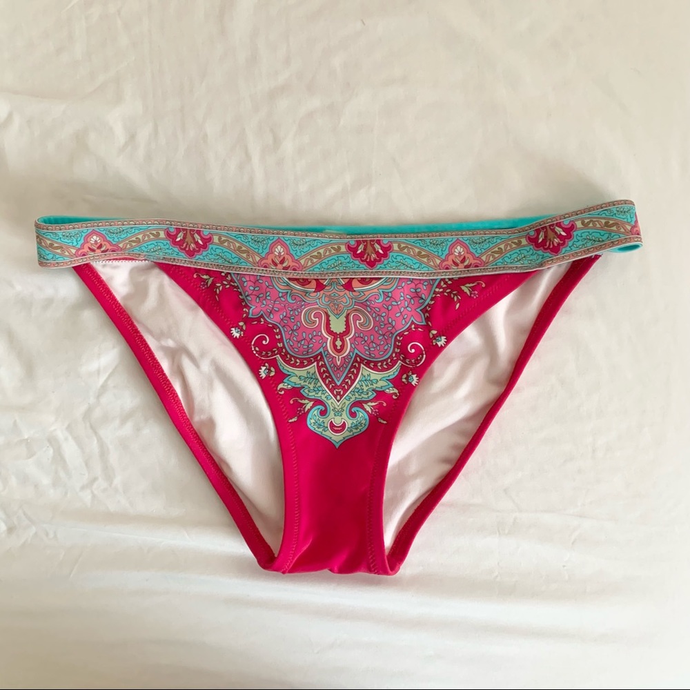 VS Swim Suit - Picture 5 of 5